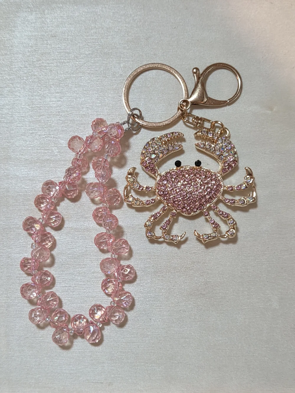 🦀 Stunning Bling Rhinestone Crab Keychain & Bag Charm with Pink Beaded Wristlet